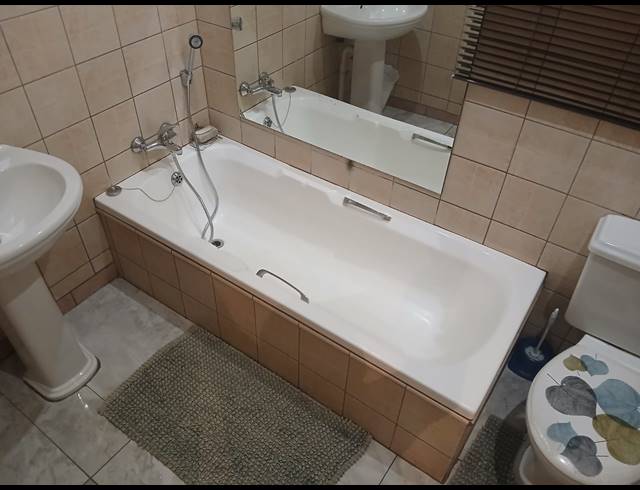 3 BEDROOM HOUSE FOR SALE IN SAFARI GARDENS